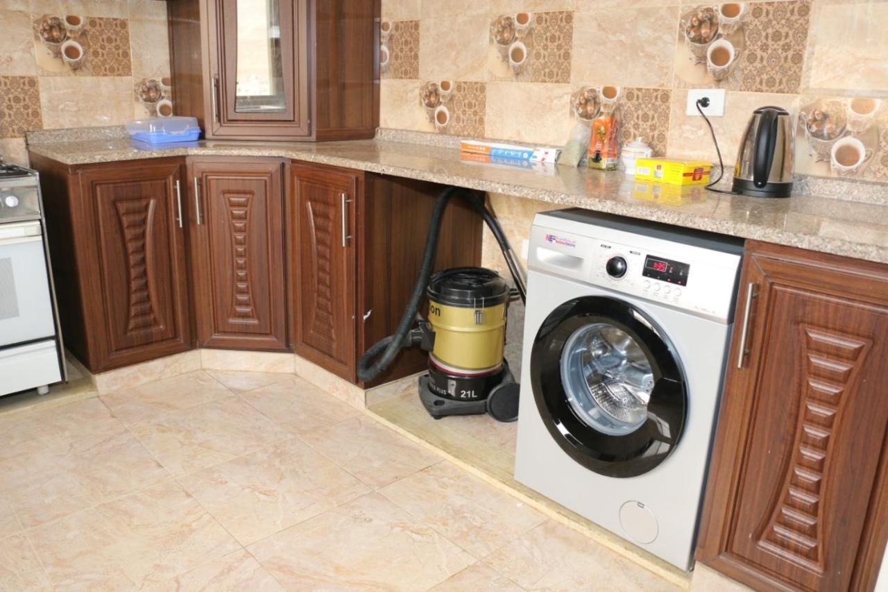 Noor Apartment Wadi Musa Exterior photo